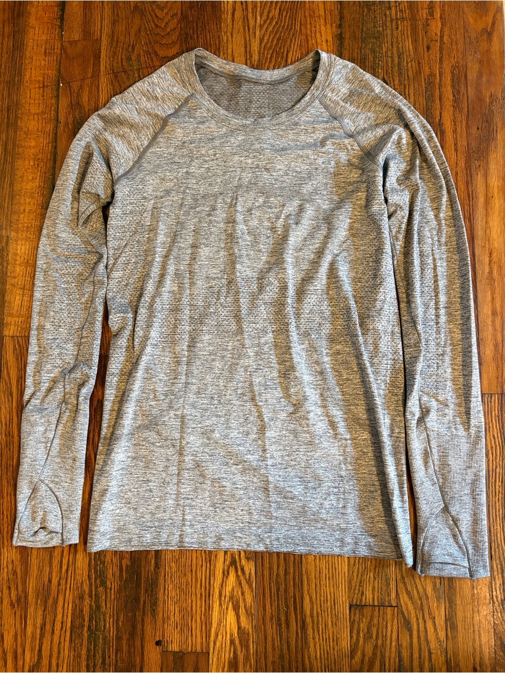 🎉lululemon athletica Women’s Long Sleeve Crew Top Swiftly - Light Gray